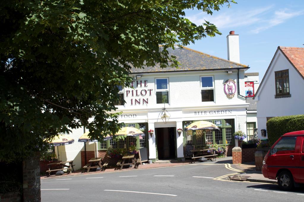 The Pilot Inn อีสต์บอร์น ภายนอก รูปภาพ